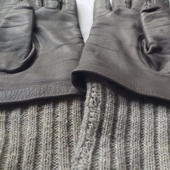 Banana Republic Leather Ribbed Knit Cuffs Gray Gloves - Picture 11 of 11